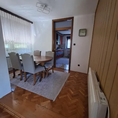 Сasa de vacaciones Behic